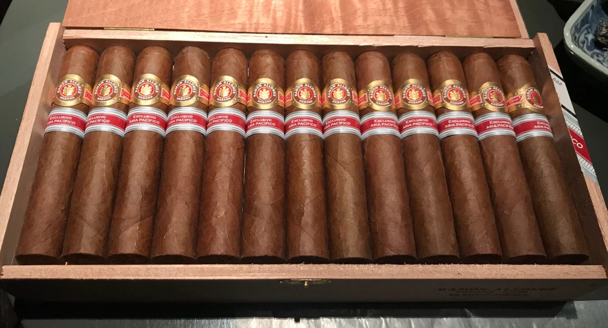 Ramón Allones Silver Jubilee Cigar (Ex. Asia Pacifico 2017) - Image 3